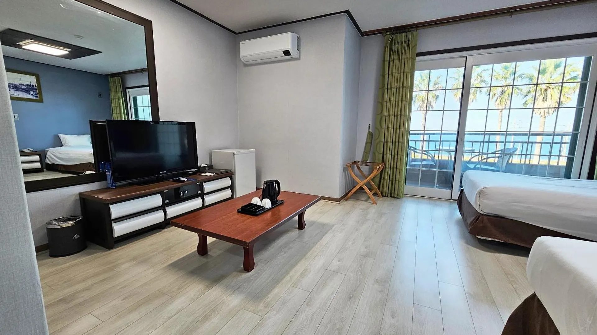 Resort Sea Cliff Hotel Jeju